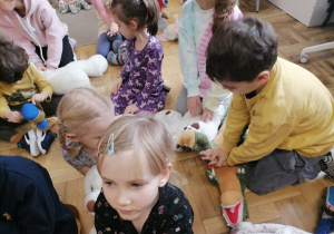 Wizyta straży miejskiej i warsztaty z udzielania pierwszej pomocy