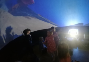 Dzieci podczas animacji "Podwodny świat"